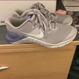 Nike metcons